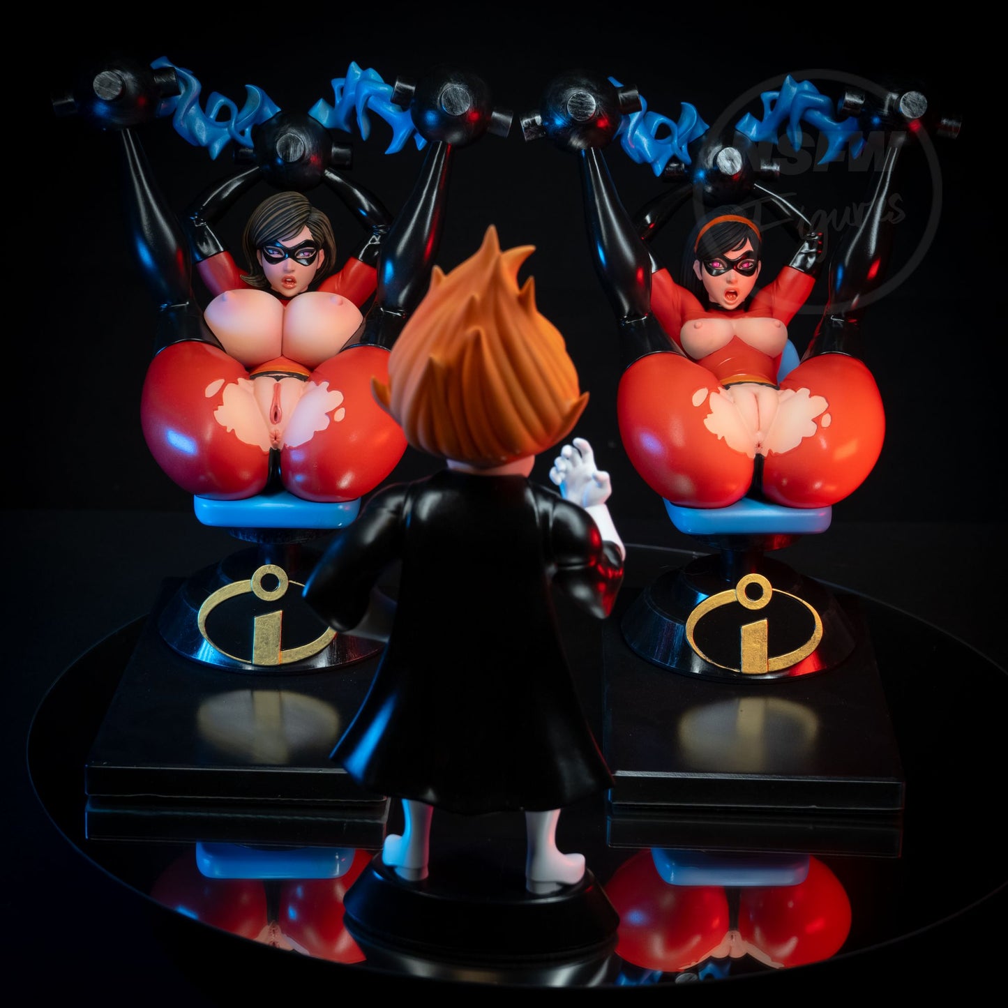 Hero Captive diorama