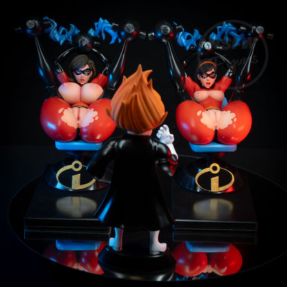 Hero Captive diorama