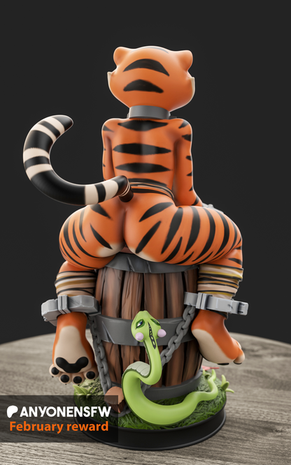 Tigressa sitting